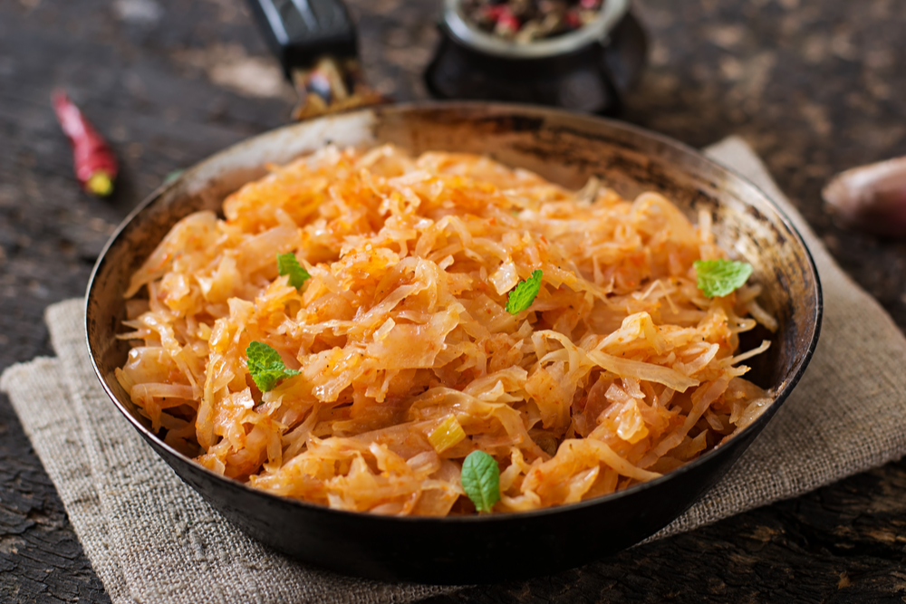 Тушеная капуста: 8 самых вкусных рецептов!
