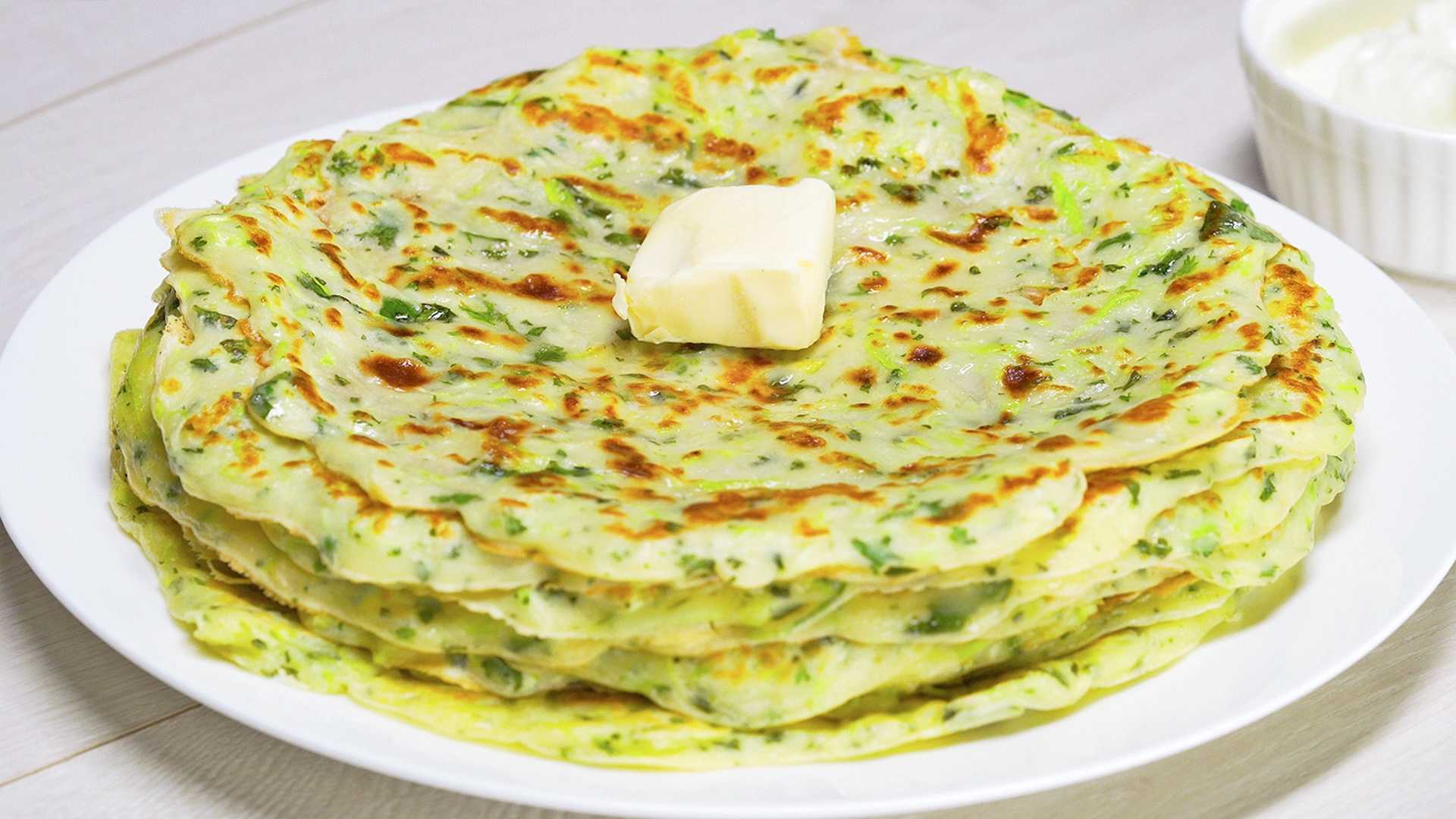 Оладьи из кабачков на сковороде: самые вкусные и простые рецепты