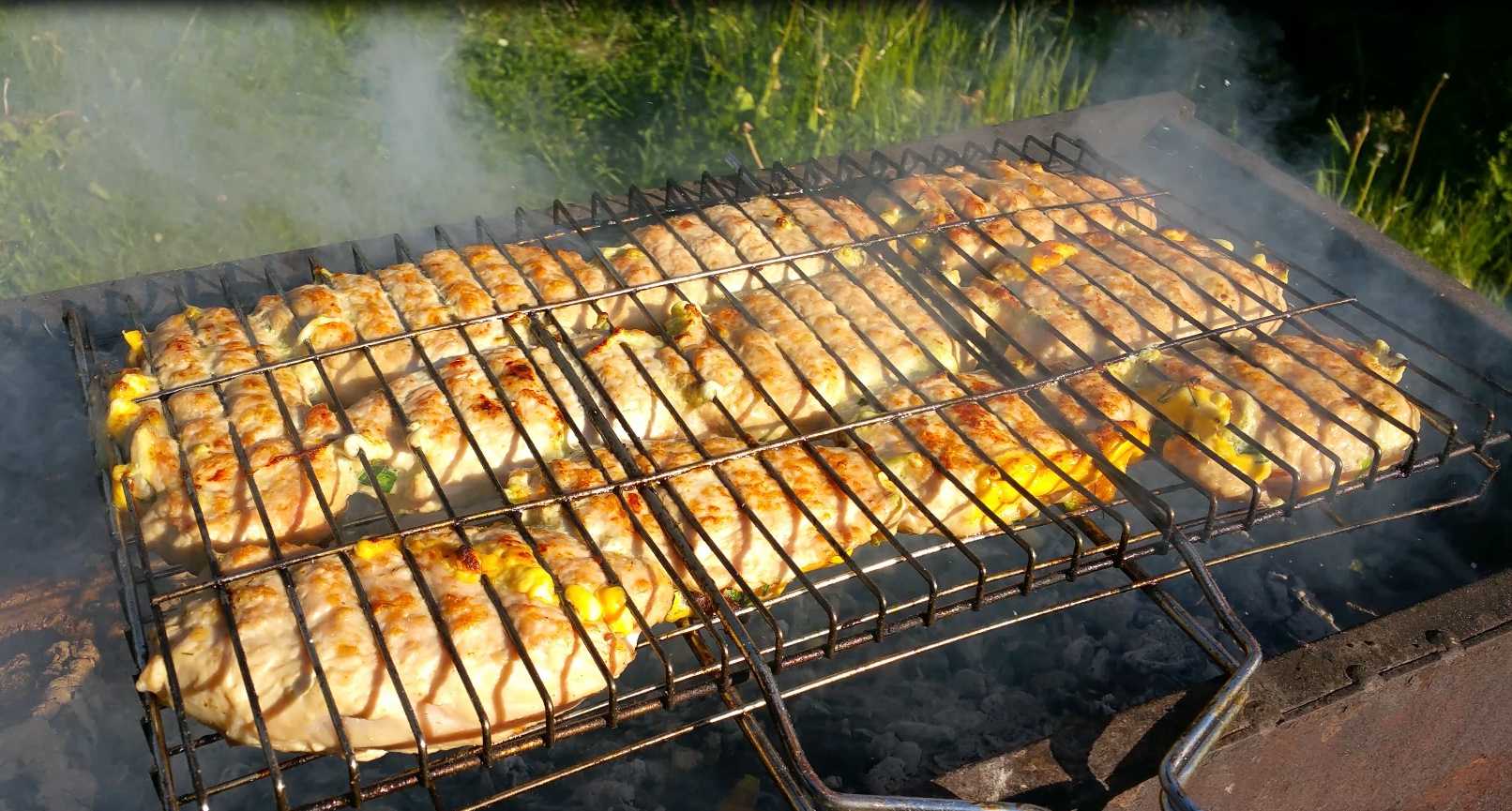 Как приготовить карася с хрустящей корочкой на мангале