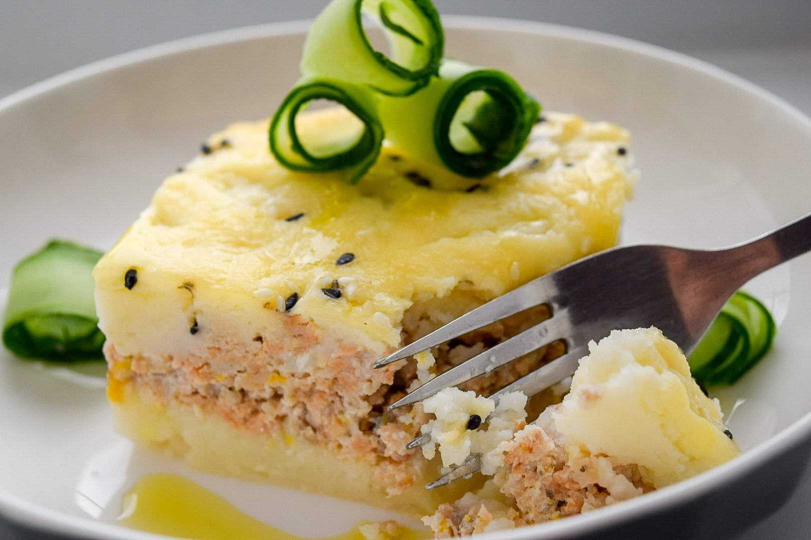 Рецепт рыбы, запеченной с соусом и макаронами как в детском саду | меню недели