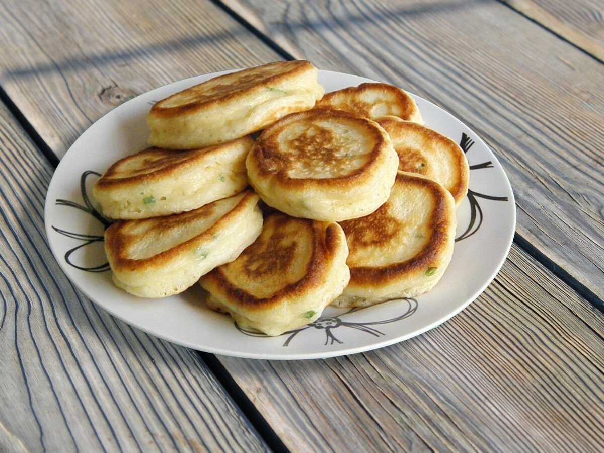 Рецепт манных оладьев