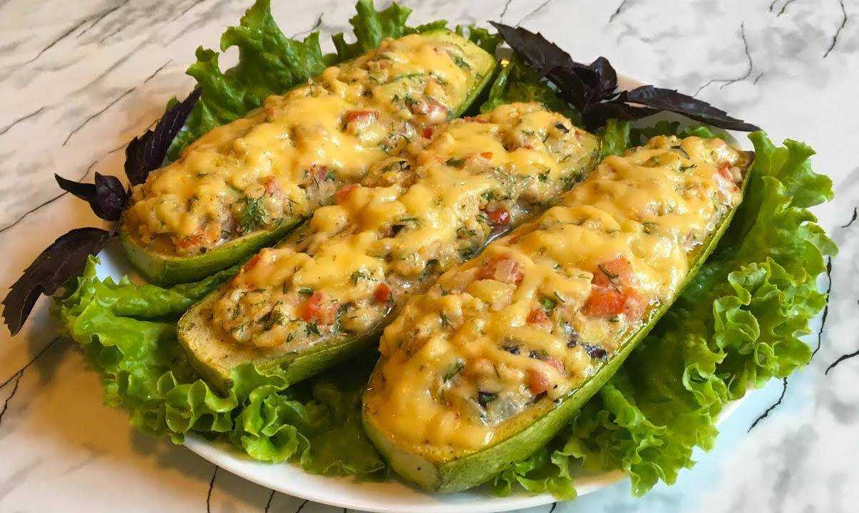 Лодочки из кабачков с фаршем в духовке: рецепт с фото пошаговый (самые вкусные)