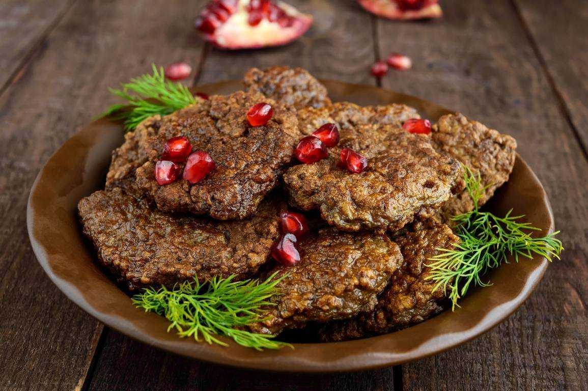 Печеночные оладьи из говяжьей печени рецепт с фото пошагово