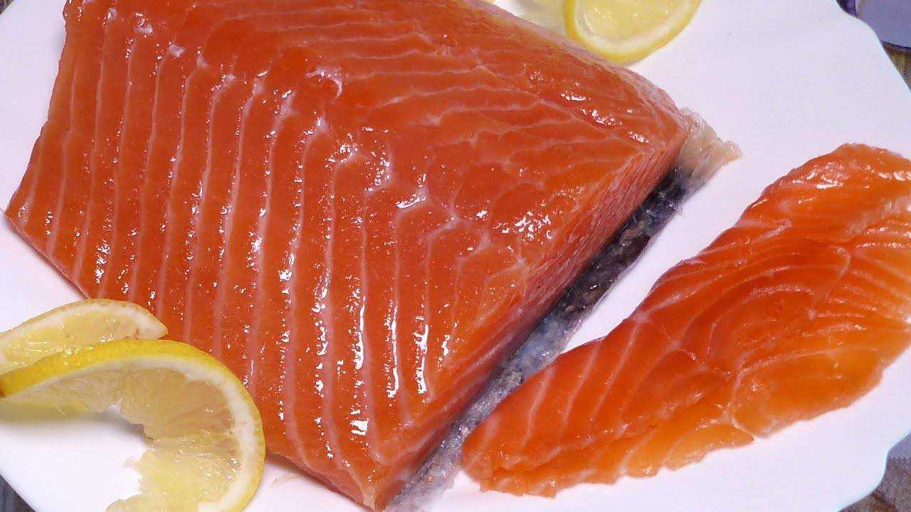 Как посолить форель дома с солью и сахаром: 5 вкусных рецептов