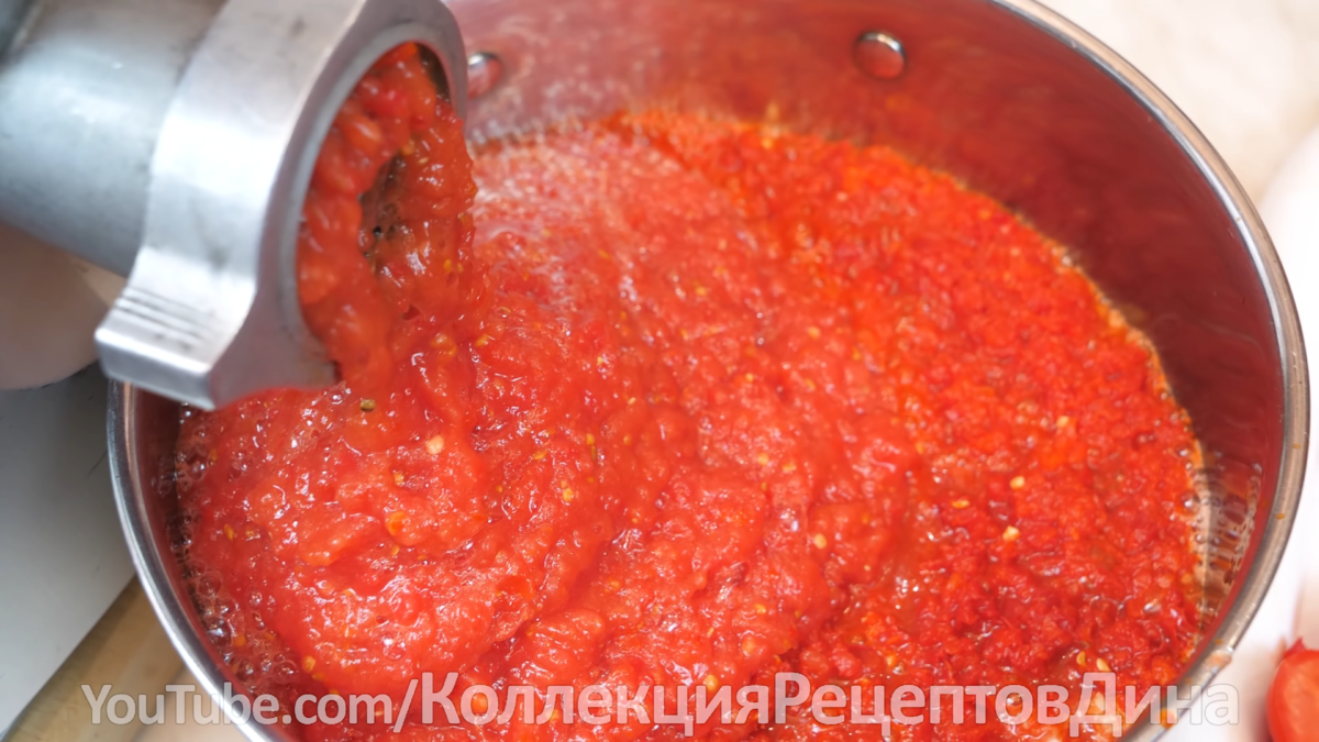 Помидоры в снегу с чесноком — самые вкусные рецепты на зиму