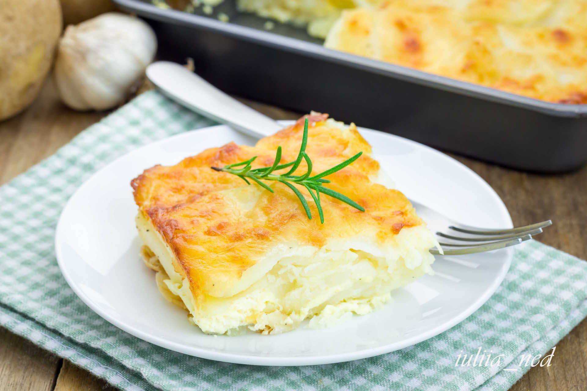 Запеченный картофель с сыром, яйцом и сливками по-швейцарски. пошаговый рецепт с фото — ботаничка
