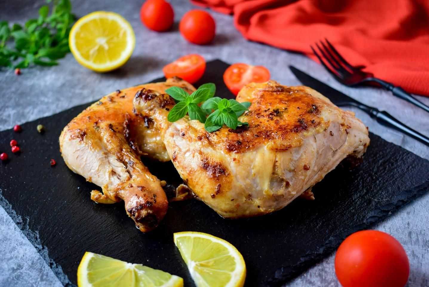 Жарим вкусную куриную печень на сковородке с луком: рецепт пошагово с фото