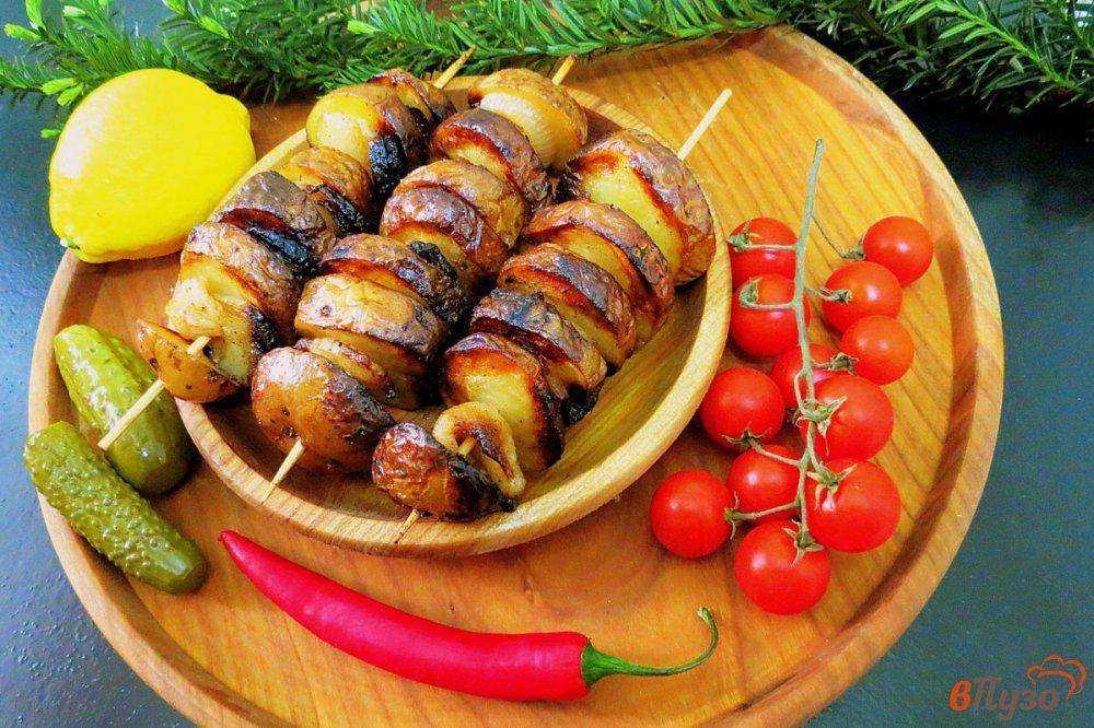 Картофель на мангале - 3 вкусных рецепта!