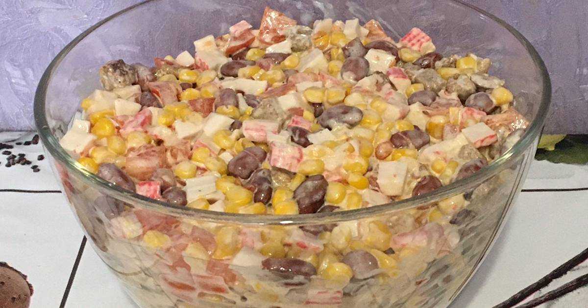 Крабовый салат с рисом и кукурузой: классические рецепты