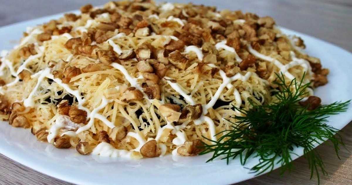 Салат с курицей и черносливом — очень вкусные рецепты
