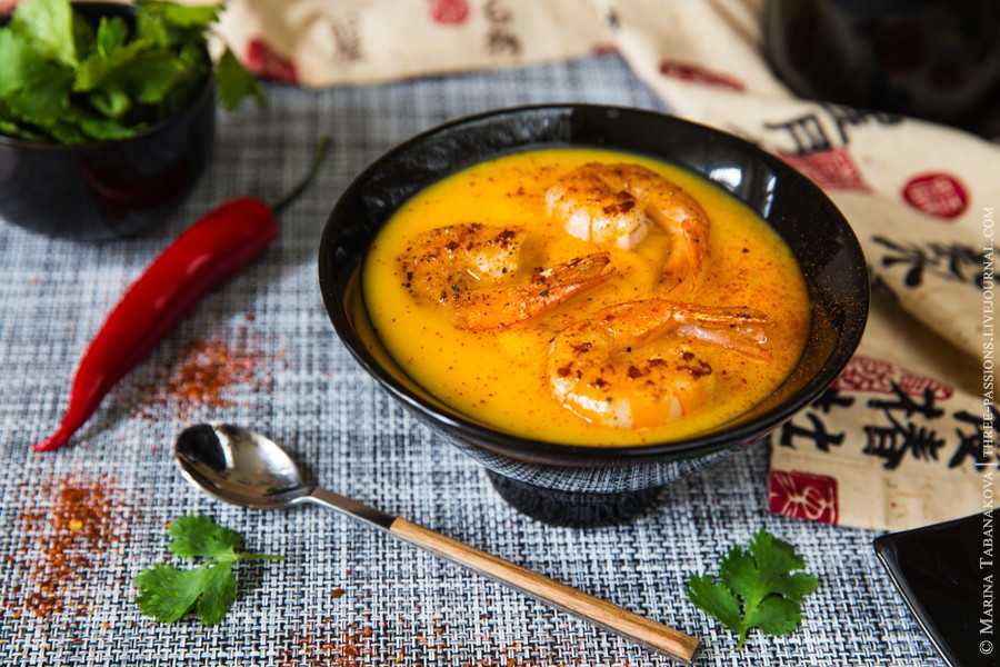 Очень вкусный тыквенный суп-пюре, рецепт с креветками и молоком