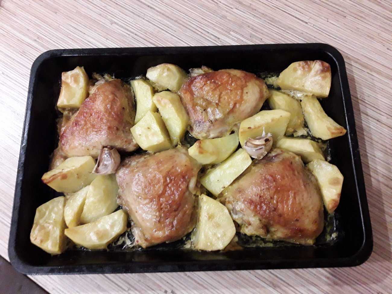 Курица с картошкой в духовке: топ 10 рецептов блюд из курицы
