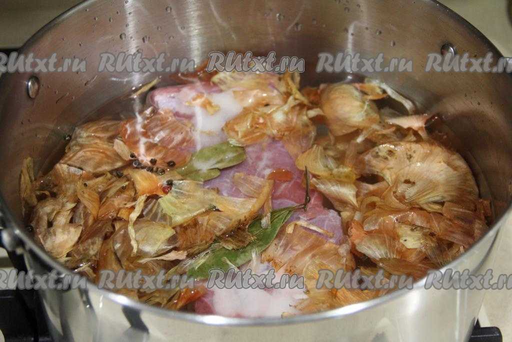 Как сварить сало в луковой шелухе? 7 самых вкусных рецептов