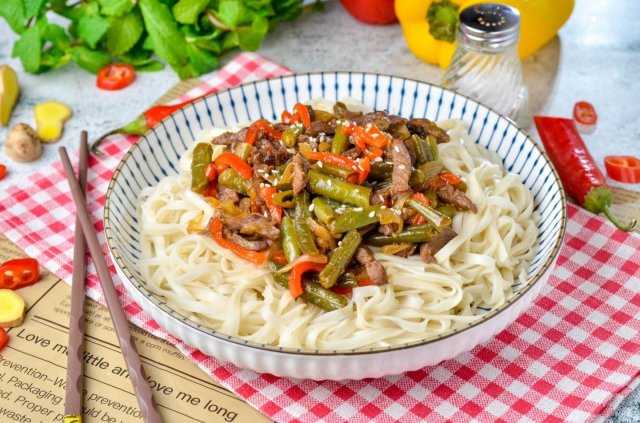 Гнезда из фарша с сыром в духовке: 5 пошаговых рецептов