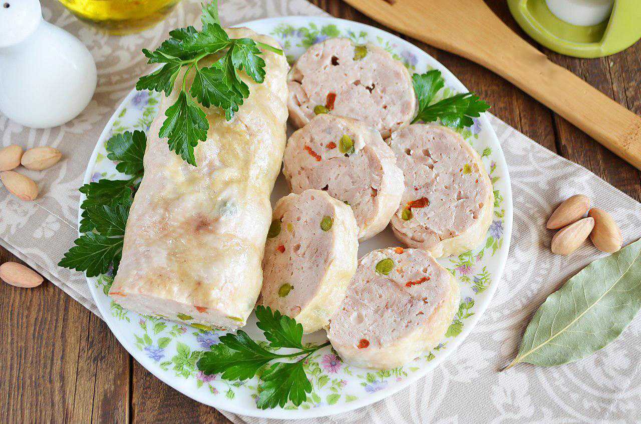 Рецепт домашней вареной колбасы из курицы | блог евгения курашова