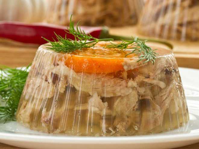 Холодец из индейки и курицы без желатина