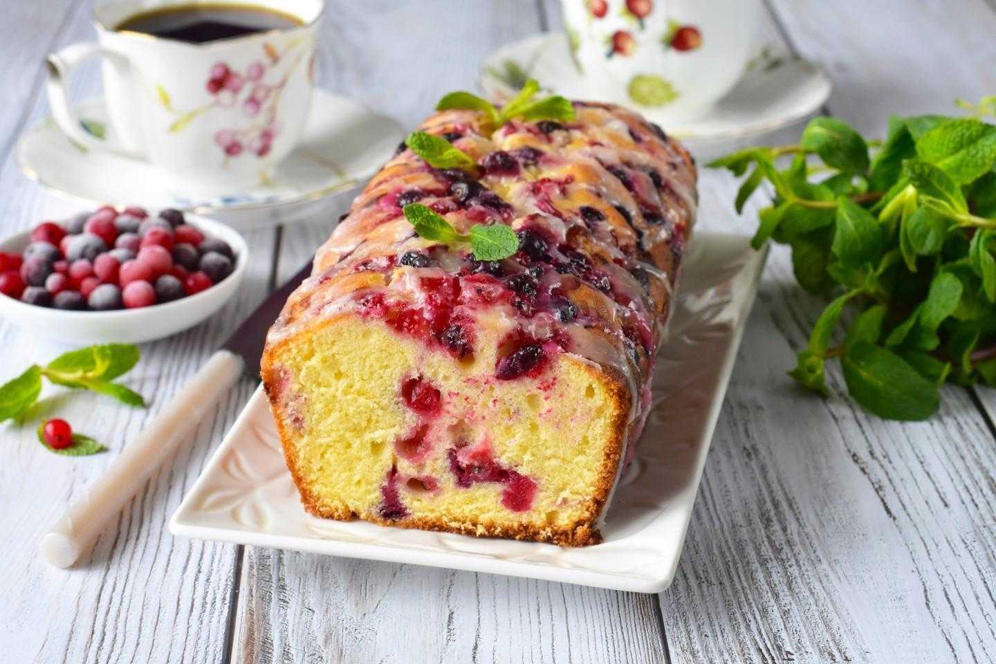 Рецепты салатов, первых блюд, закусок, вторых блюд, гарниров, закаток, выпечек, десертов и напитков | wowcook.net 
шарлотка с яблоками, классический рецепт | wowcook.net