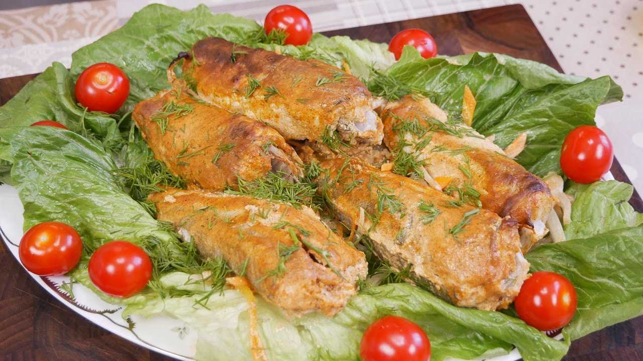 Рыба с помидорами и кабачками