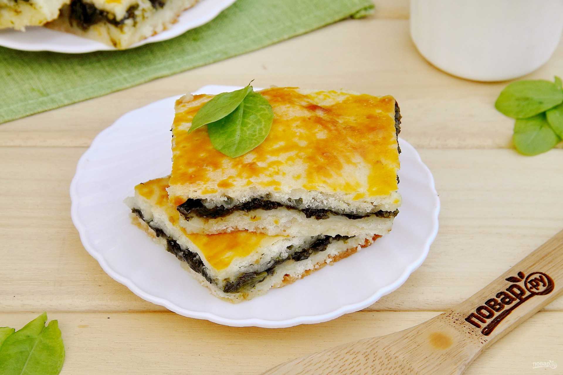 Как вкусно испечь пирог с ревенем - 7 незабываемых рецептов