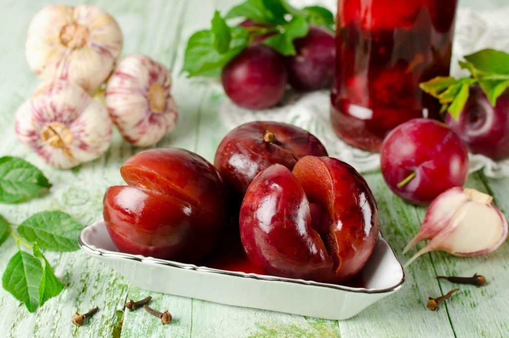 Маринованные сливы