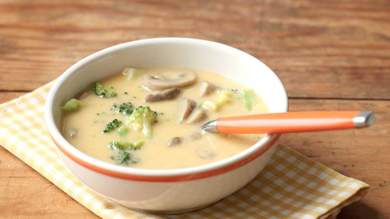 Рецепт сырного супа с курицей и грибами