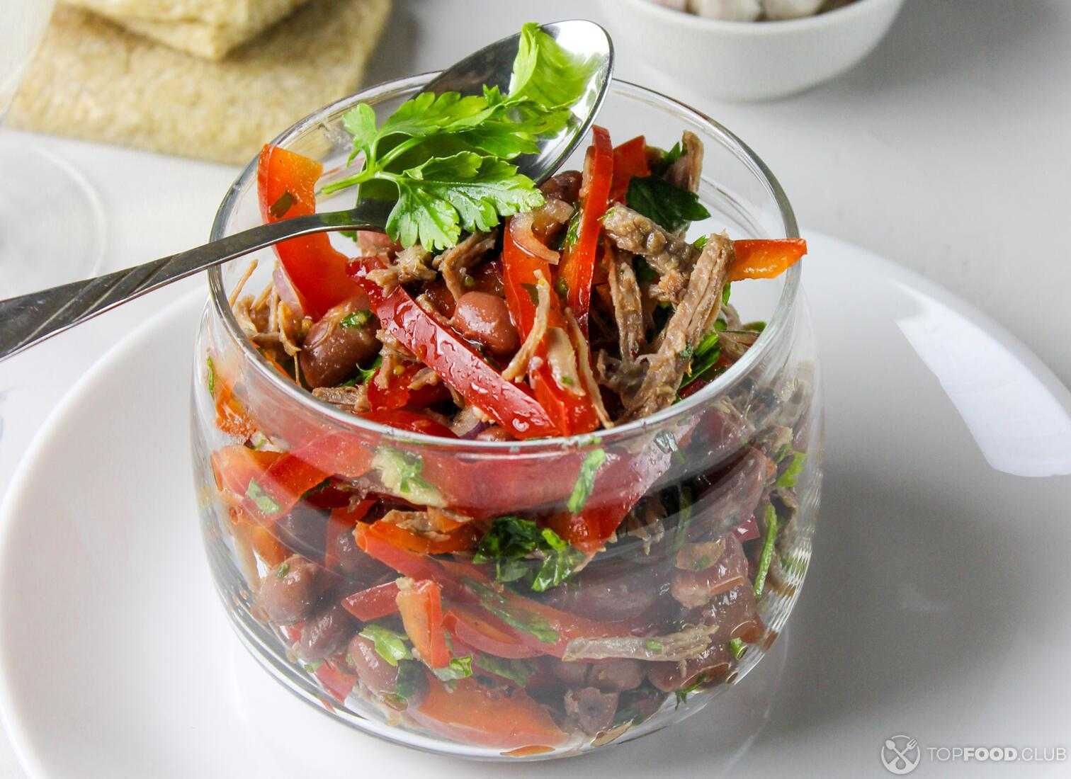 Салат с говядиной и грецкими орехами - 6 пошаговых фото в рецепте