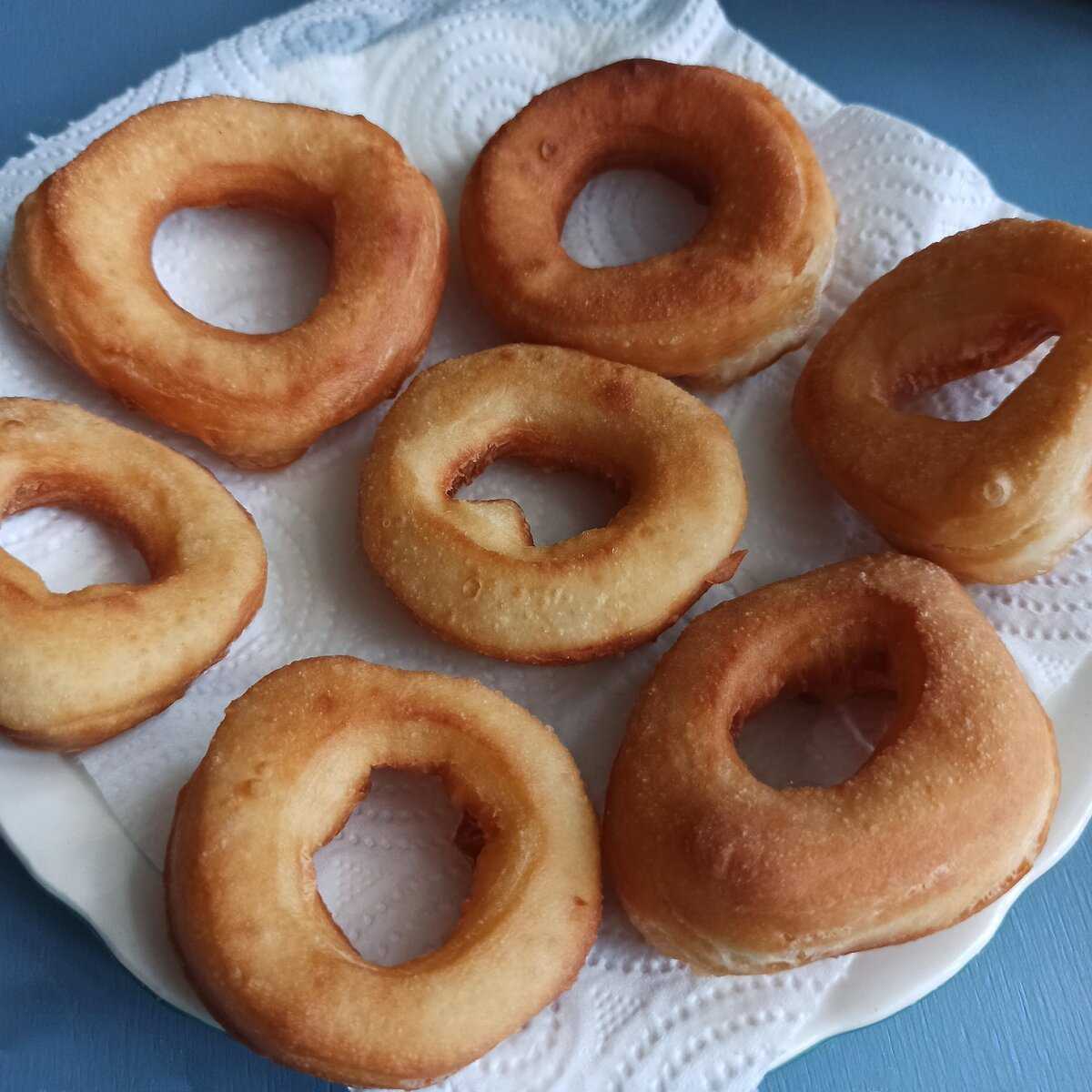 Донаты домашние: с глазурью, с начинкой, вкусные рецепты пошагово