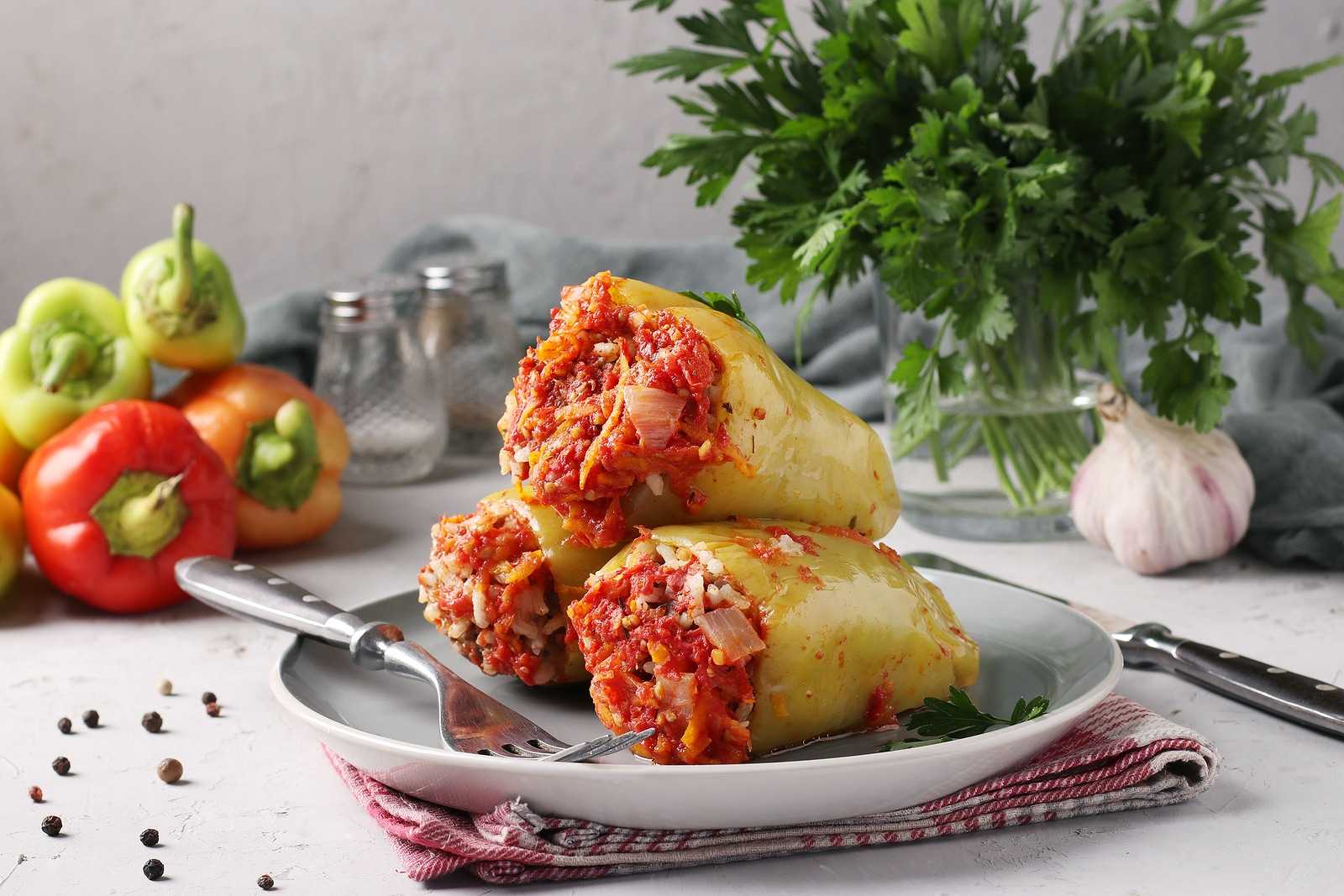 Фаршированный перец с мясом и рисом пошаговый рецепт