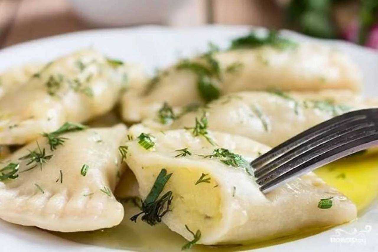 Вареники с картошкой и мясом - рецепт с фото