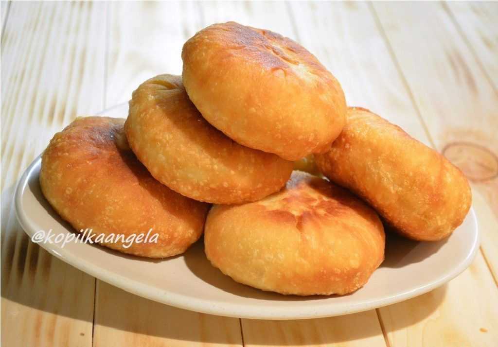 Беляши с мясом на сковороде — очень вкусные домашние рецепты