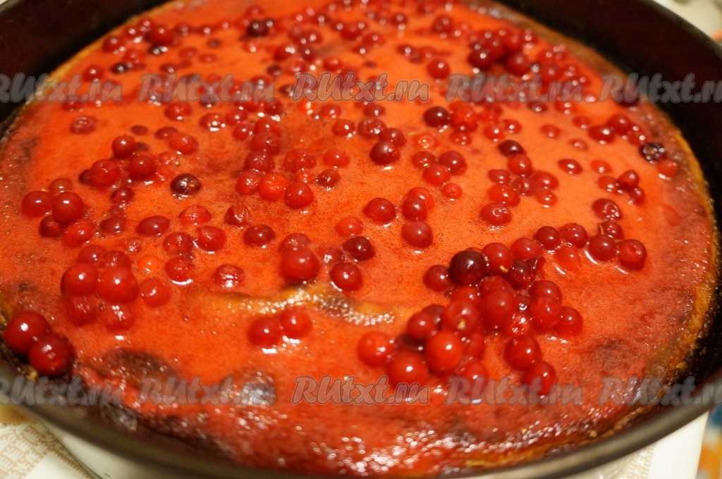 Как приготовить пирог с брусникой по пошаговому рецепту с фото
