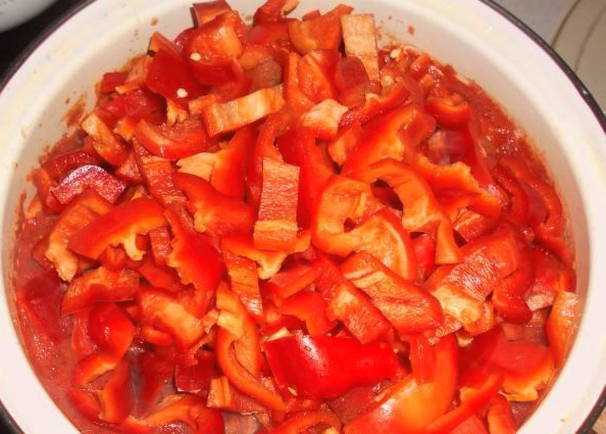 Лечо из болгарского перца на зиму: 7 вкусных рецептов пальчики оближешь