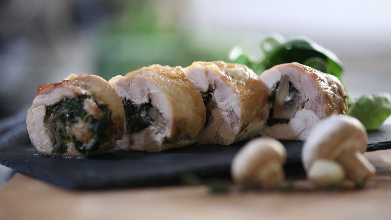 Куриные рулетики с грибами🍠- 10 рецептов