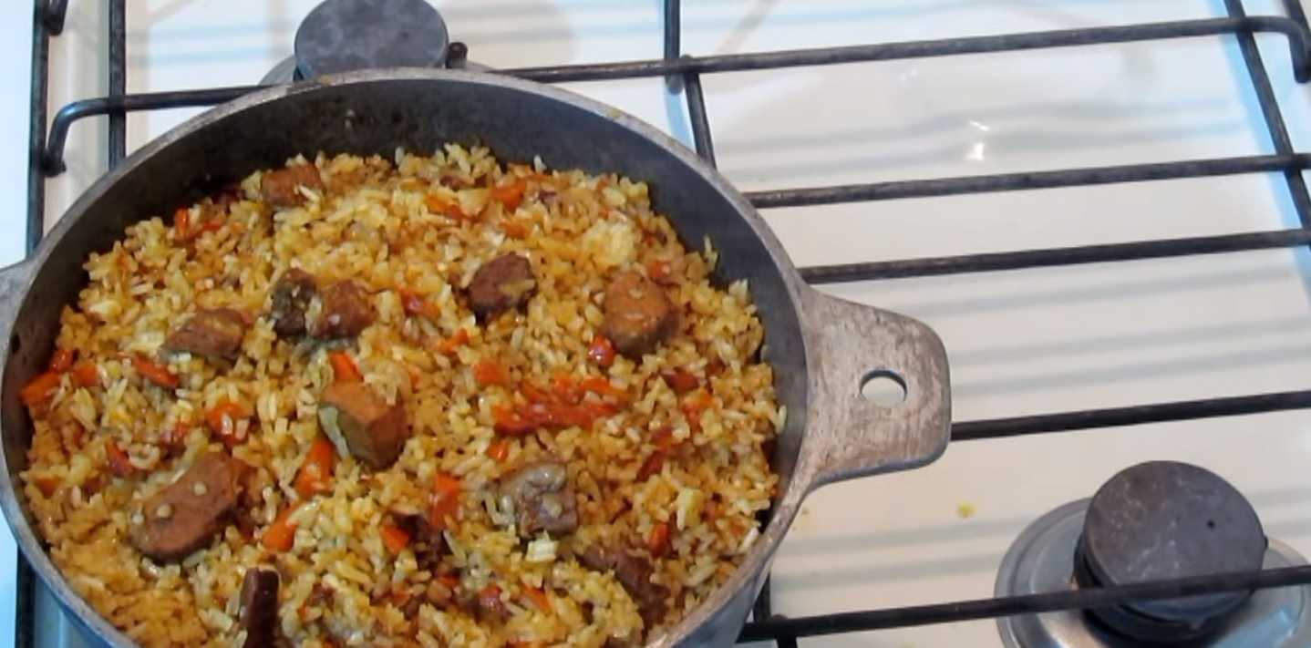 Как вкусно приготовить плов с курицей по пошаговому рецепту с фото