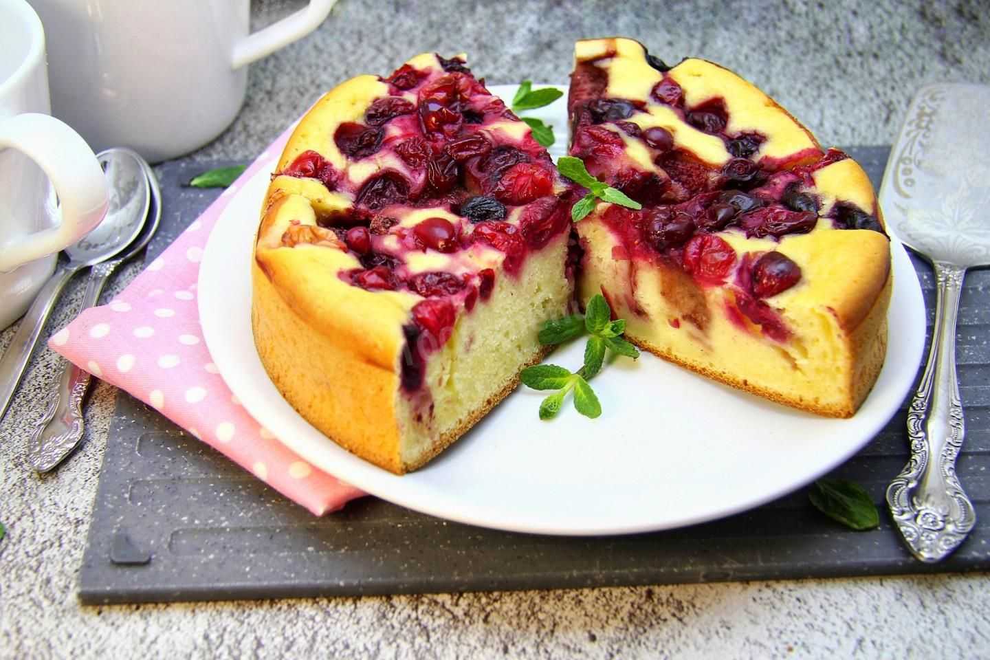 Татарский пирог губадия с рисом и изюмом