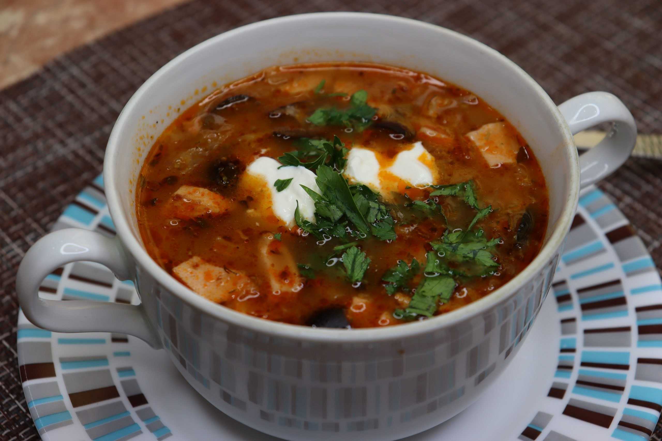 Солянка из свежей капусты с мясом: простой вкусный рецепт с фото и видео