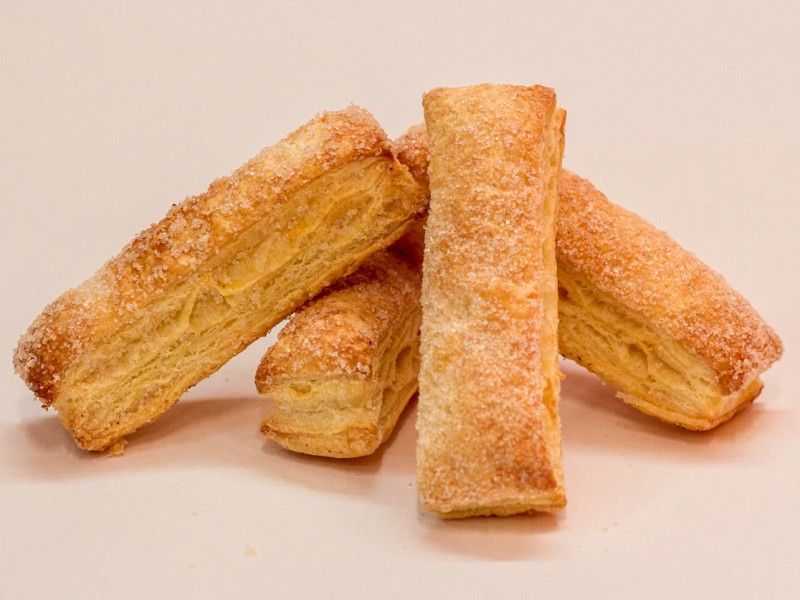 15 простых и вкусных рецептов выпечки из слоеного теста