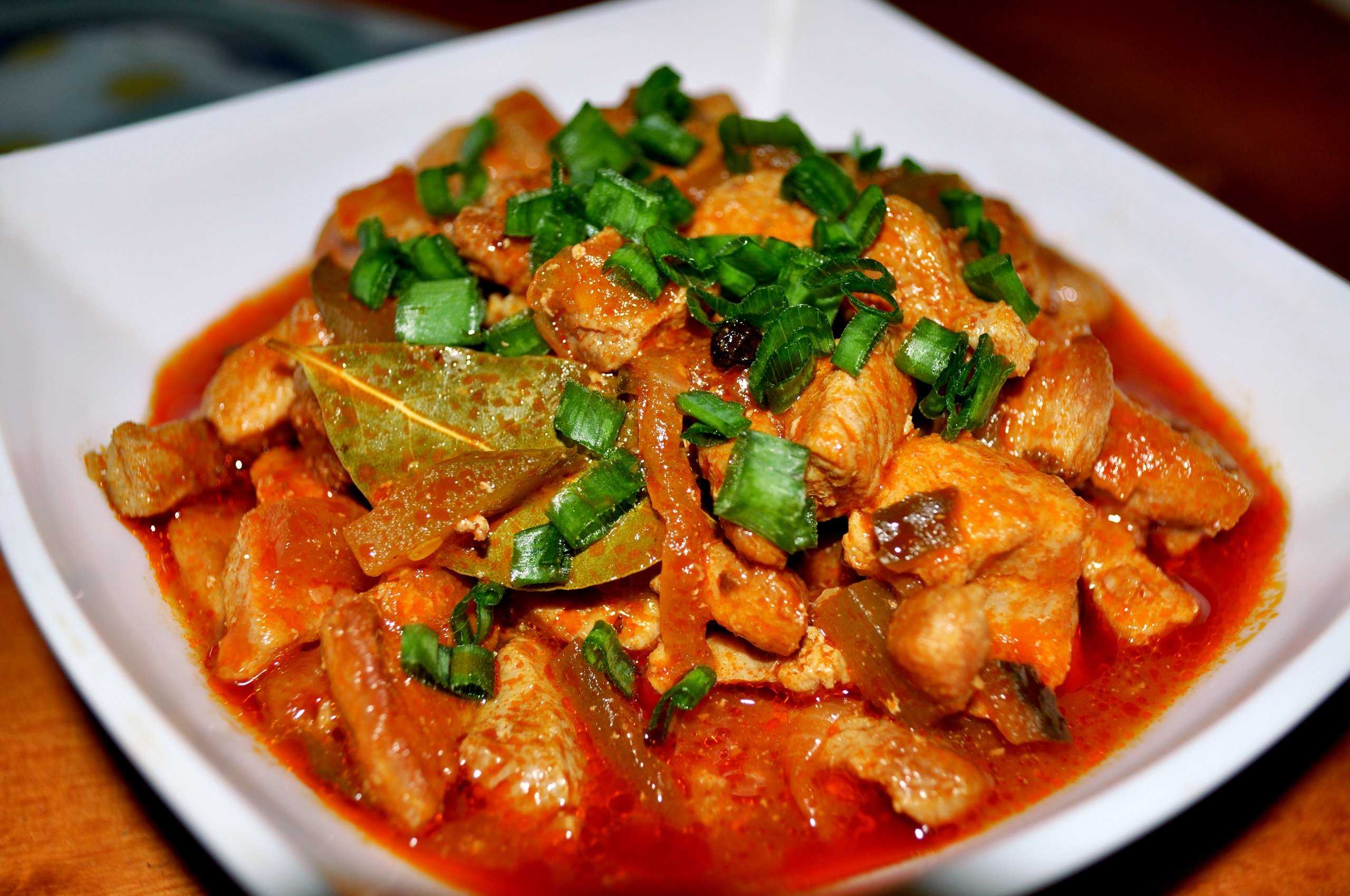 Гуляш из говядины – 8 вкусных рецептов с подливкой