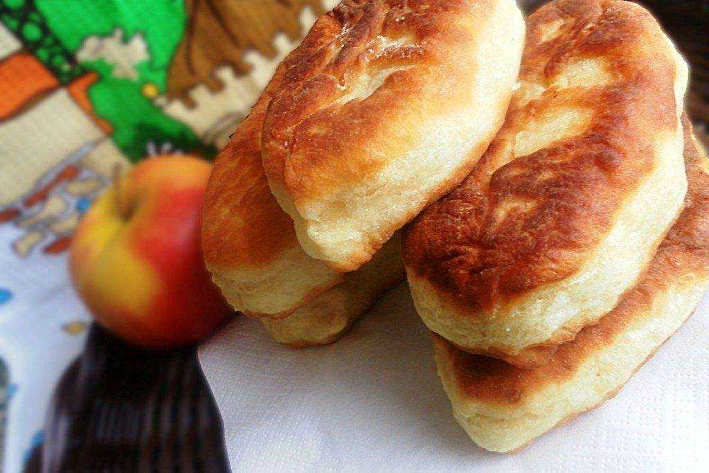 Рецепты сочных, вкусных и ароматных пирожков с яблоками