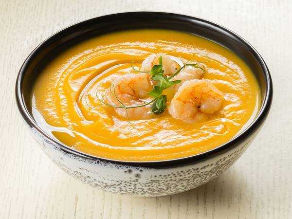 Тыквенный суп-пюре с креветками - 5 пошаговых фото в рецепте