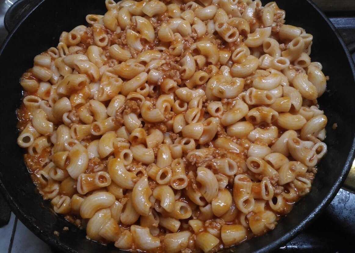 Макароны по флотски - рецепт с фаршем (пошаговый рецепт с фото на сковороде)