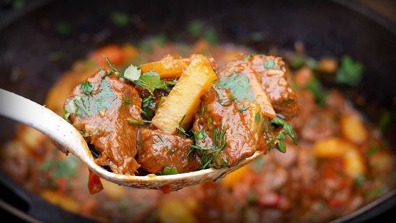 Гуляш по-венгерски из говядины — не проглотите ложку!