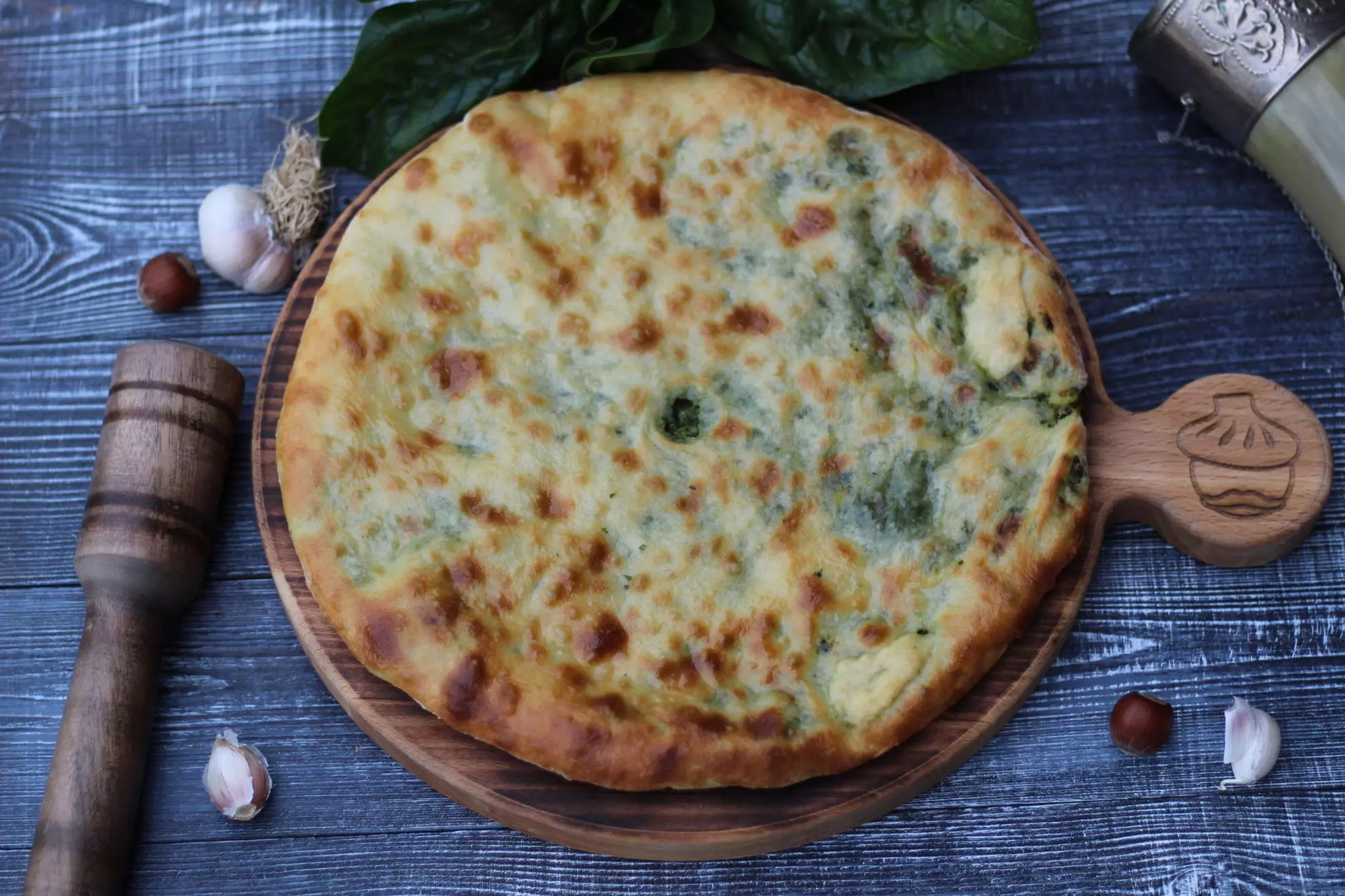 Хачапури со шпинатом и сыром: вкусный рецепт приготовления