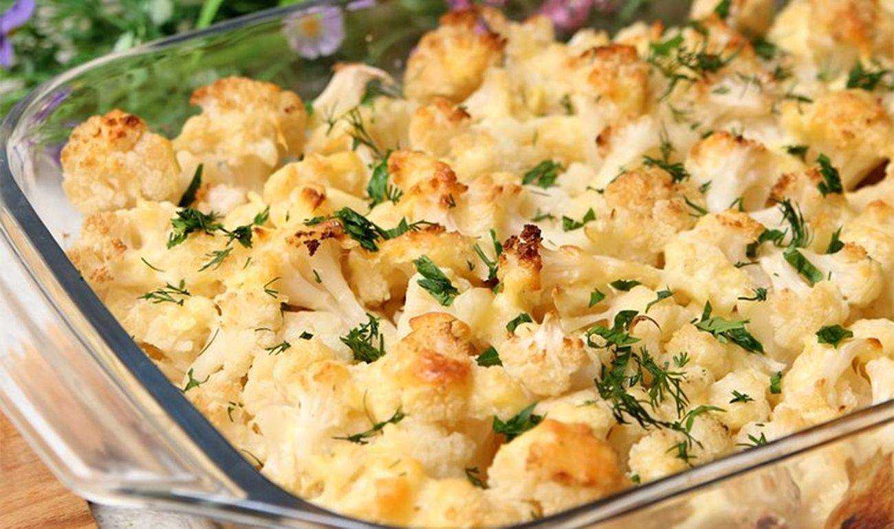 Цветная капуста со сметаной и сыром в духовке  - 9 пошаговых фото в рецепте