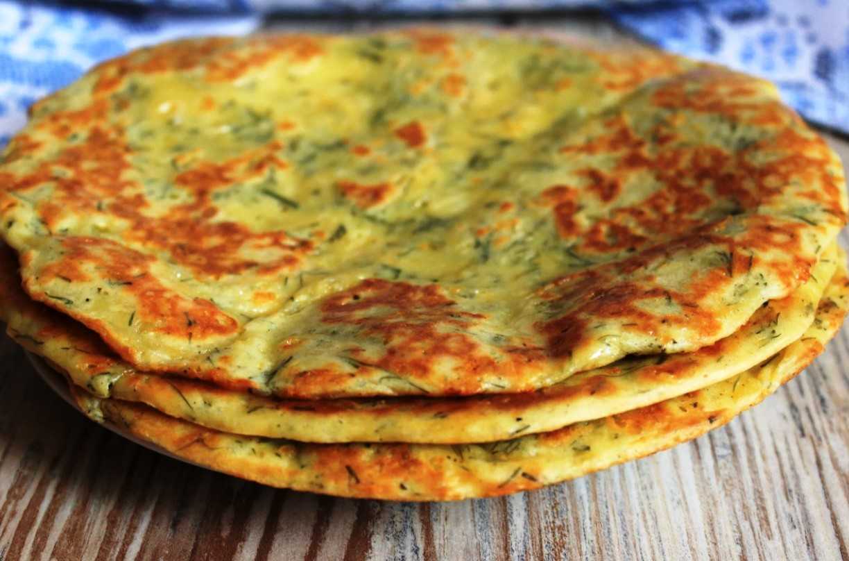 Сырные лепешки на любой вкус: 4 рецепта