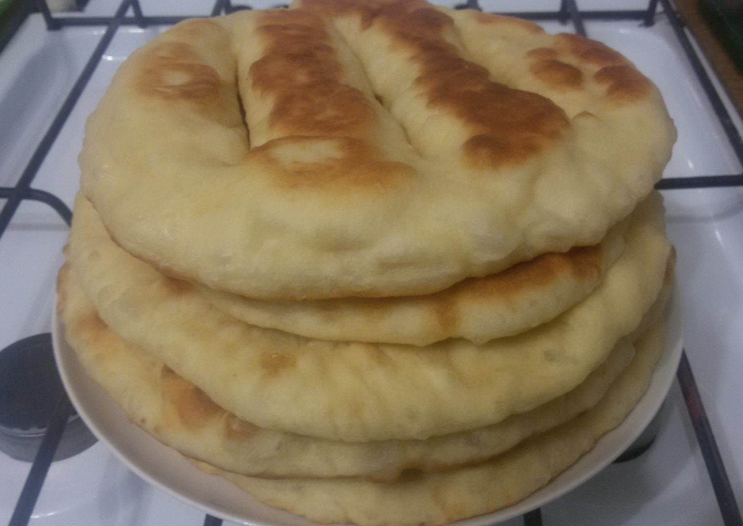 Булочки — варианты приготовления пышной, вкусной выпечки на кефире, с добавками