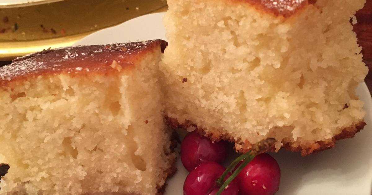 Очень вкусный и воздушный манник на кефире в духовке