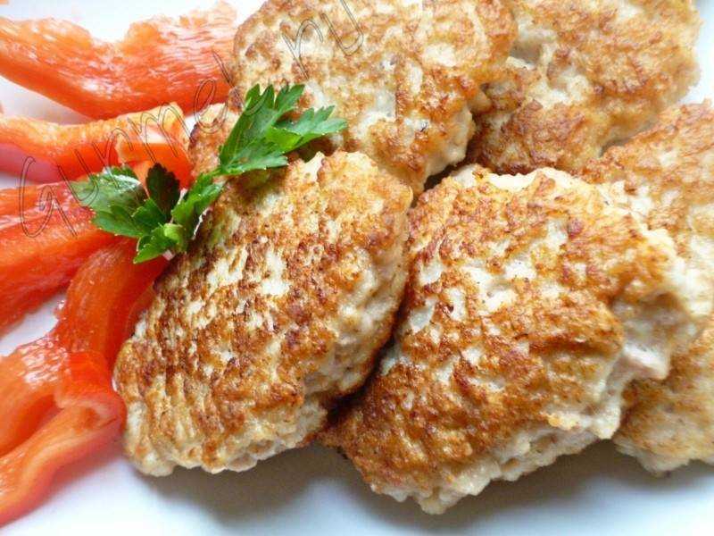 Куриные оладушки из филе курицы пошаговый. оладьи из курицы на любой вкус
