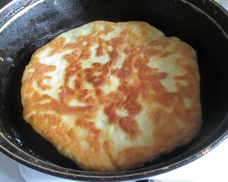 Чебуреки из лаваша – ленивые, но такие вкусные! мясные, сырные и комбинированные начинки для чебуреков из лаваша