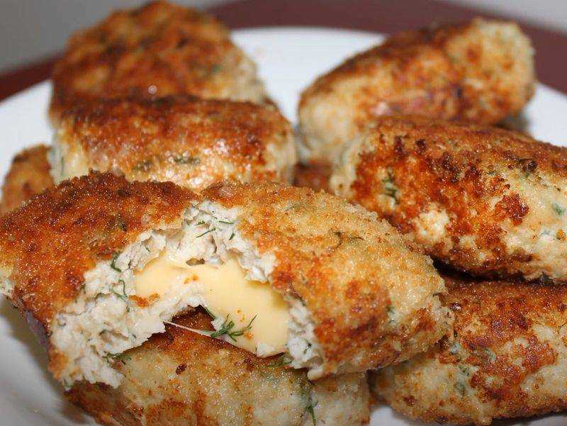 Быстрые куриные котлетки с плавленым сыром как у мамы — очень вкусно по-домашнему